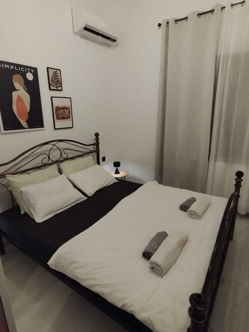 Black N' White Cozy Housegarden Александруполис Екстериор снимка